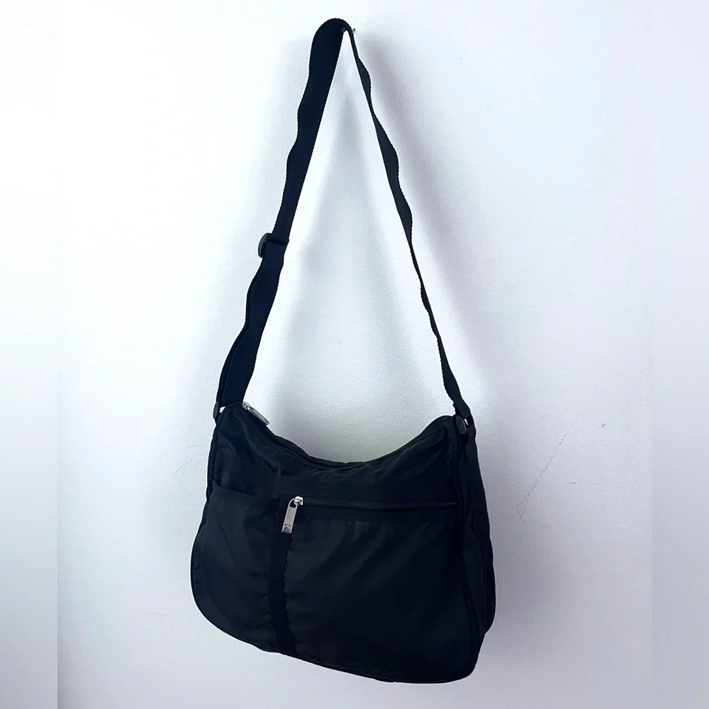 Gal Vintage Crossbody Nylon Black Shoulder Bag Lots of Pockets 90’s Lightweight